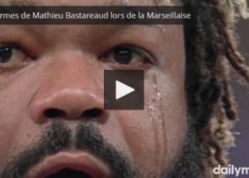 Vidéo: Les grosses larmes de Mathieu Bastareaud pendant la Marseillaise