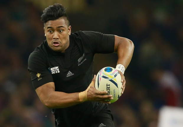 Julian Savea discute avec des présidents français
