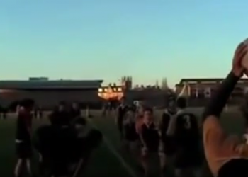 (Vidéo) La combinaison en touche improbable pour déconcentrer son adversaire