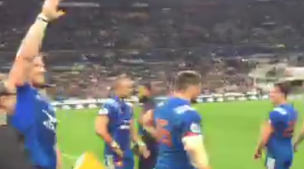 (Vidéo) En direct du bord du terrain après la victoire des Bleus !