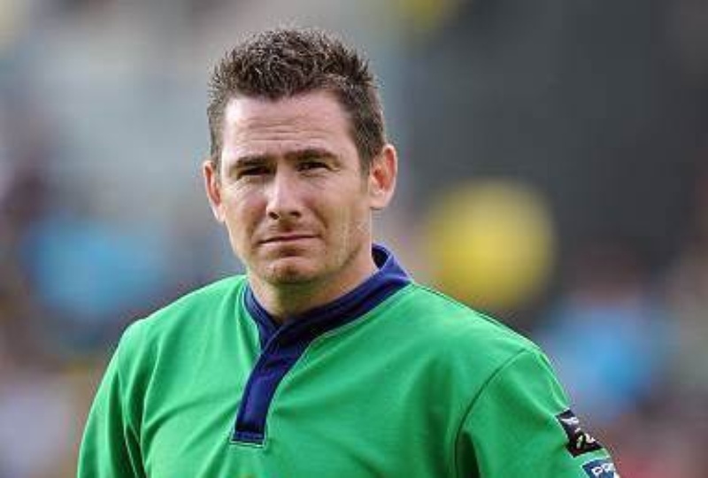 Laurent Cardona Devoile La Remuneration Des Arbitres Du Top 14 Minute Sports
