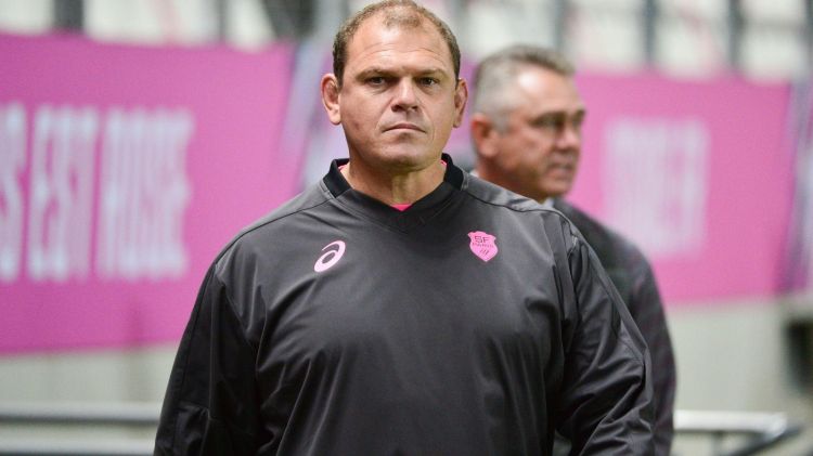 Vivement critiqué, Pieter de Villiers tente de défendre le Stade-Français