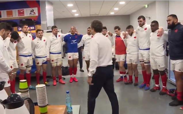 VIDÉO : Le discours très fort de Fabien Galthié dans le vestiaire du XV de France avant le Crunch