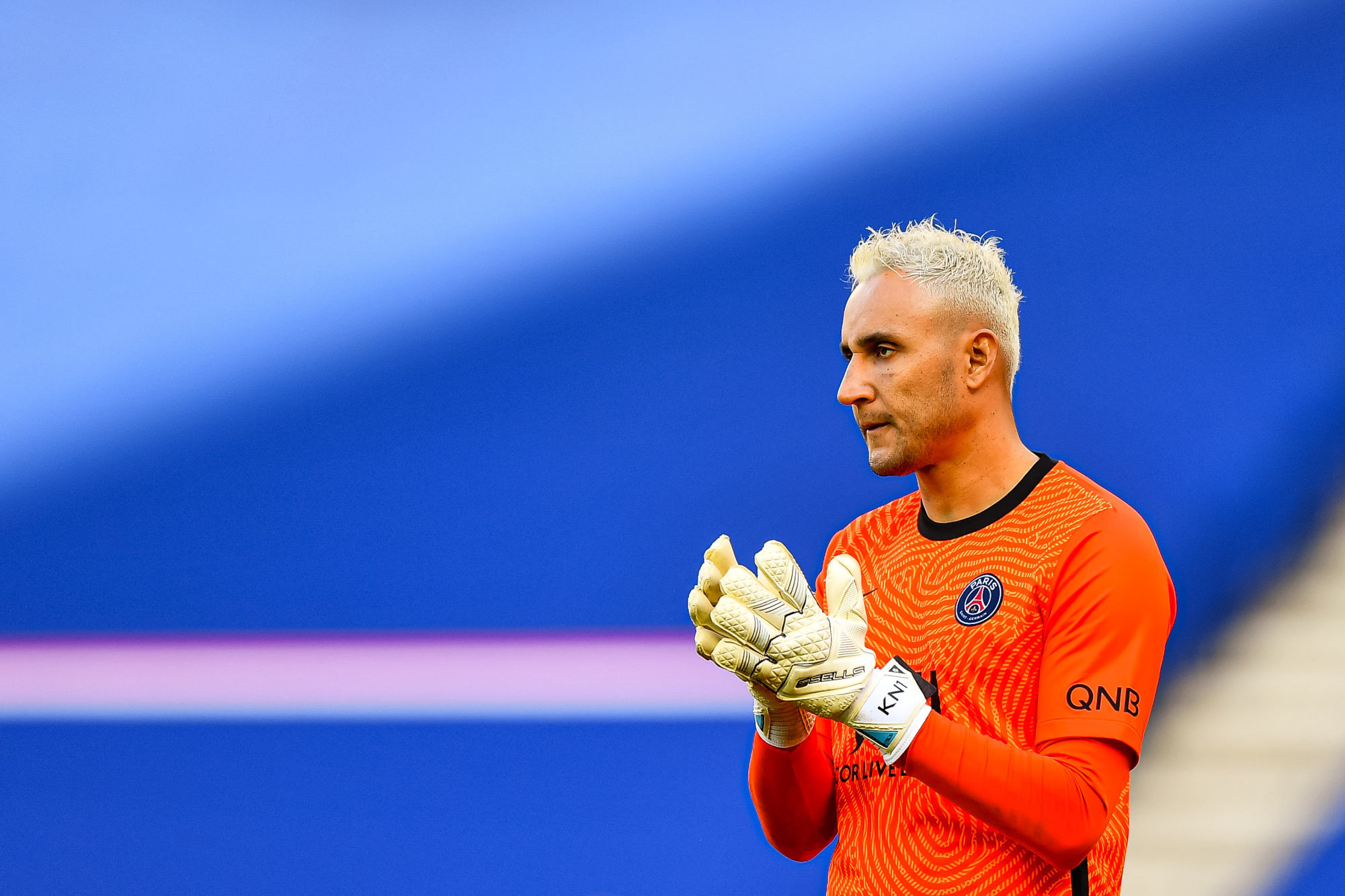 Navas a « songé à un départ » du PSG, mais est « prêt à défendre sa place » selon L’Equipe