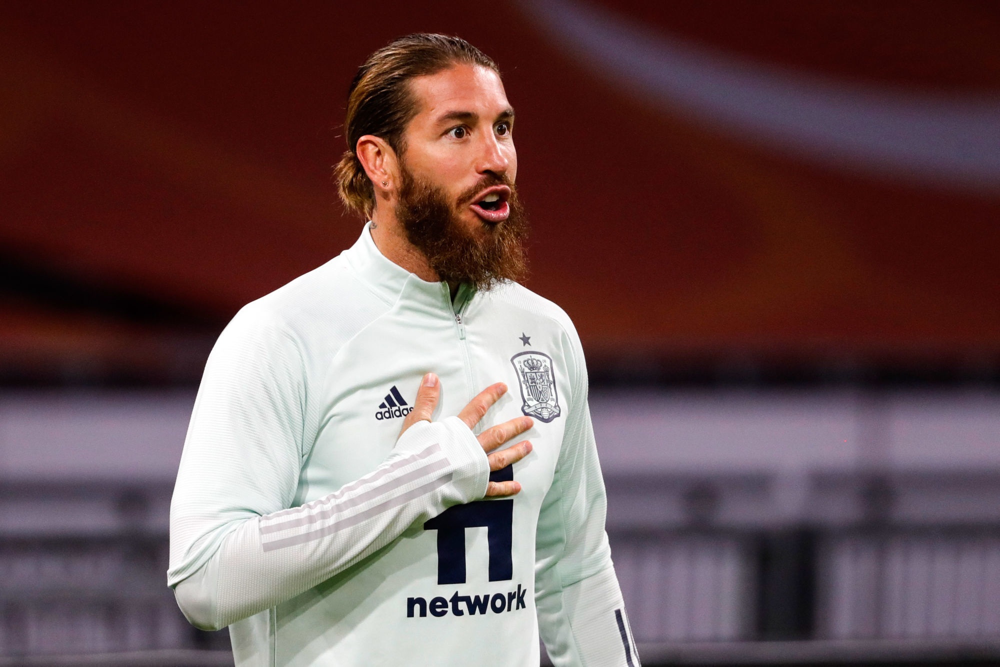 Mercato – Ramos au PSG, les premières images de l’arrivée du défenseur !