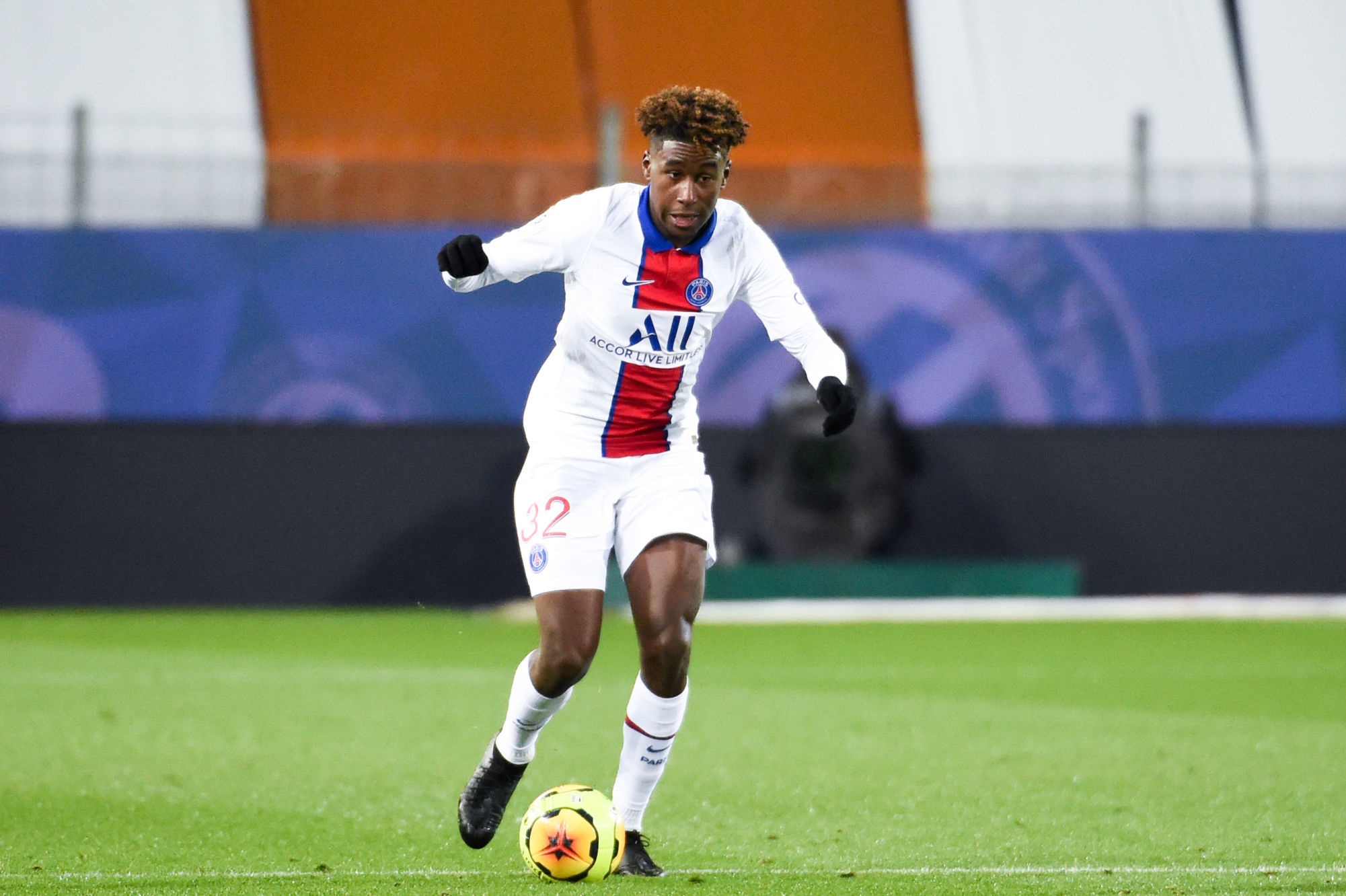 Mercato – Pembélé prêté à Bordeaux, RMC Sport confirme