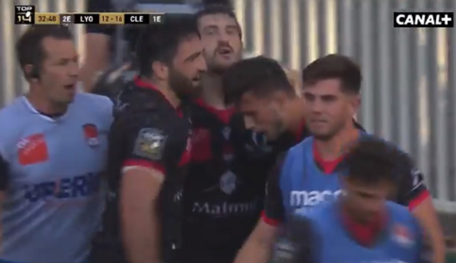 VIDEO : Le jeune Lyonnais Ethan Dumortier anesthésie la défense Clermontoise à deux reprises avec deux essais !
