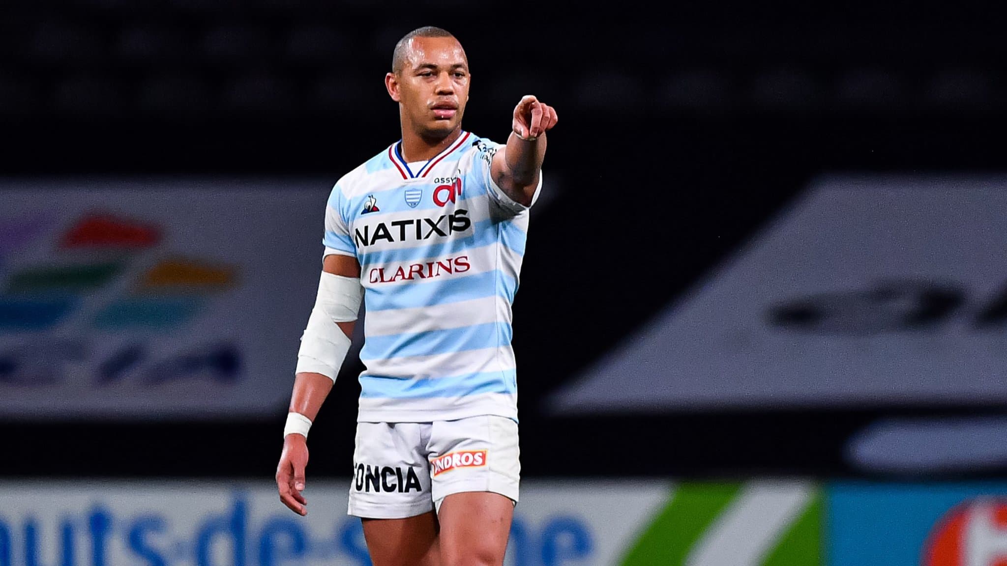 Gaël Fickou en colère après la défaite du Racing 92 contre le Biarritz Olympique