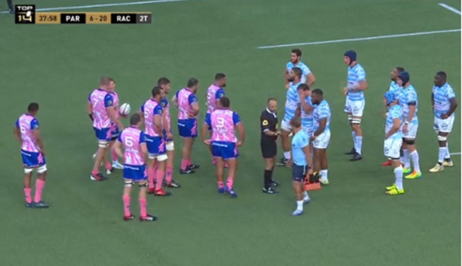 VIDEO : La discussion sympathique entre Romain Poite et Dimitri Szarzewski en plein match