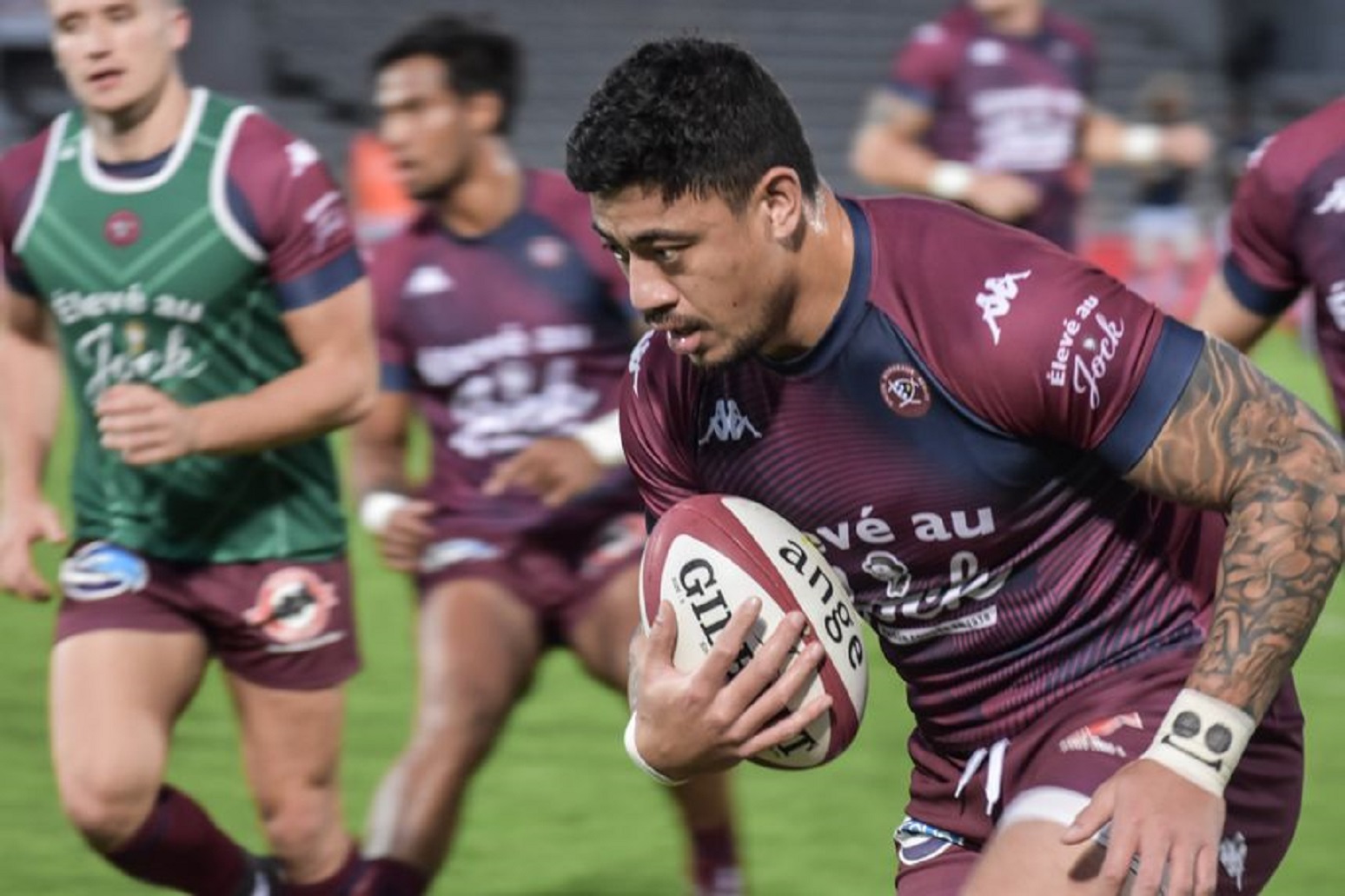 Le Bordelais Ben Lam courtisé par un club du Top 14