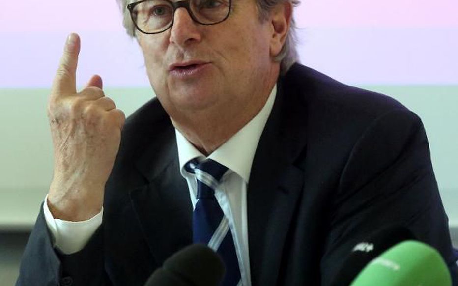 Jacky Lorenzetti sort du silence : Il va recruter en profondeur !