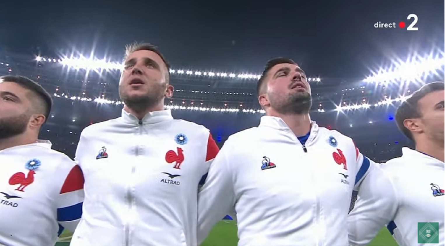VIDEO : La Marseillaise chantée par les joueurs du XV de France, face aux Blacks