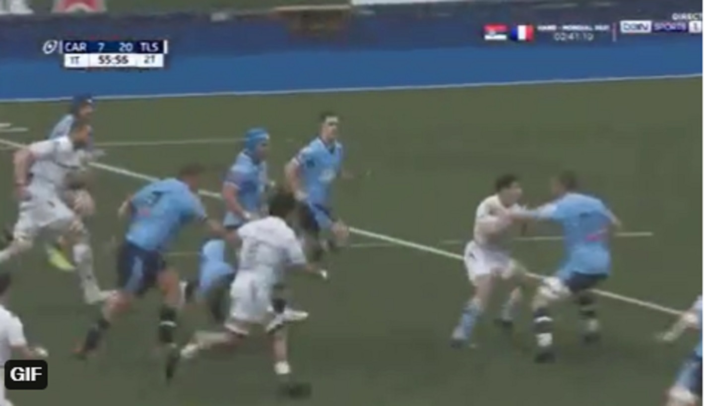 VIDEO : Antoine Dupont humilie la défense de Cardiff et file marquer son essai