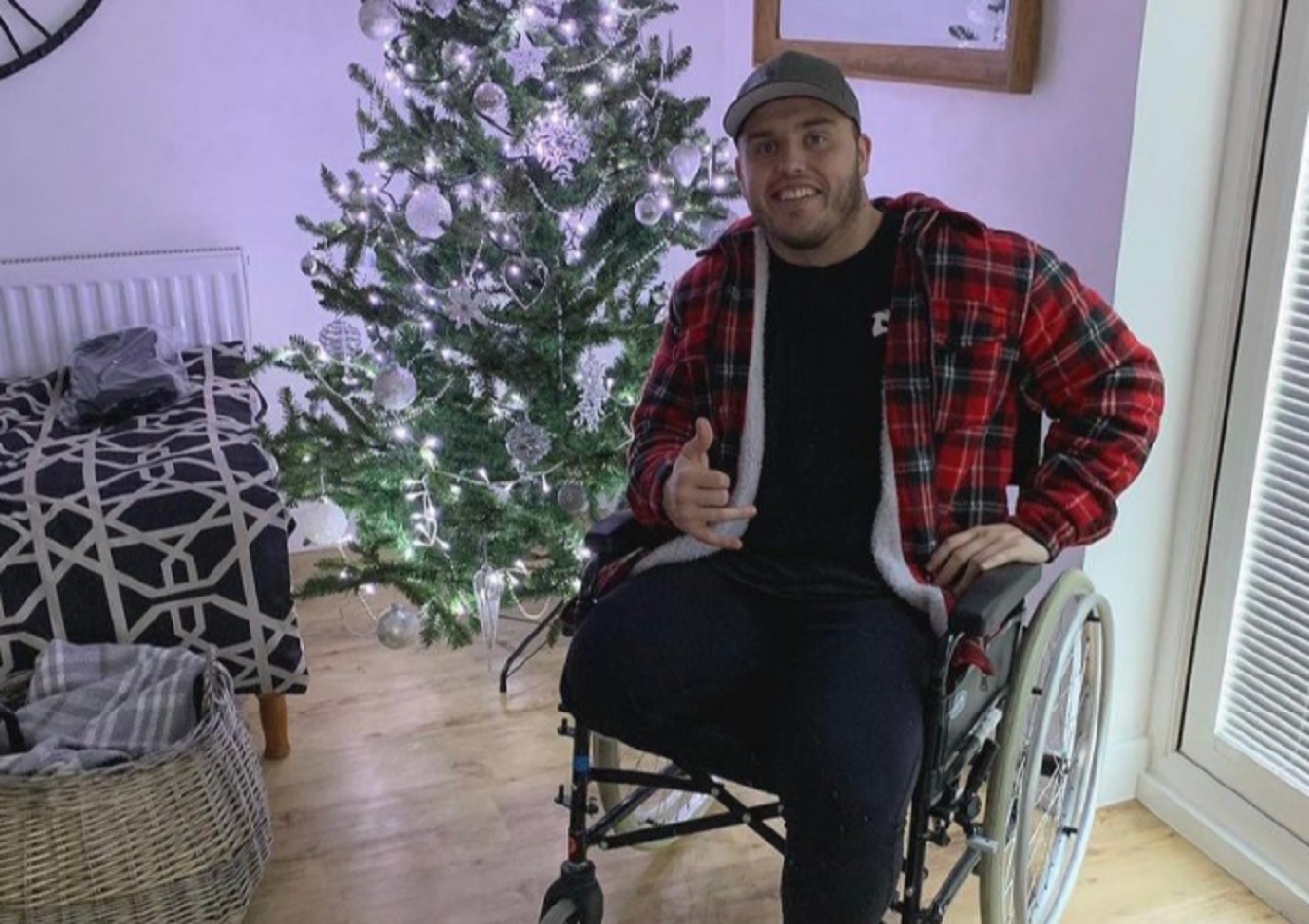 Ifan Phillips amputé d’une jambe après son accident de moto