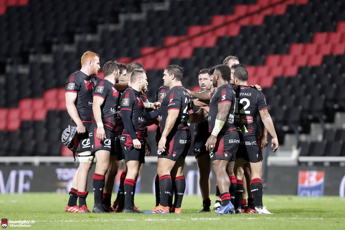 Le LOU Rugby écrase le CA Brive mais écope d’un carton rouge