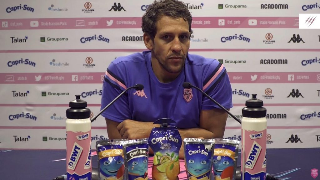 Julien Arias dépité en conférence de presse