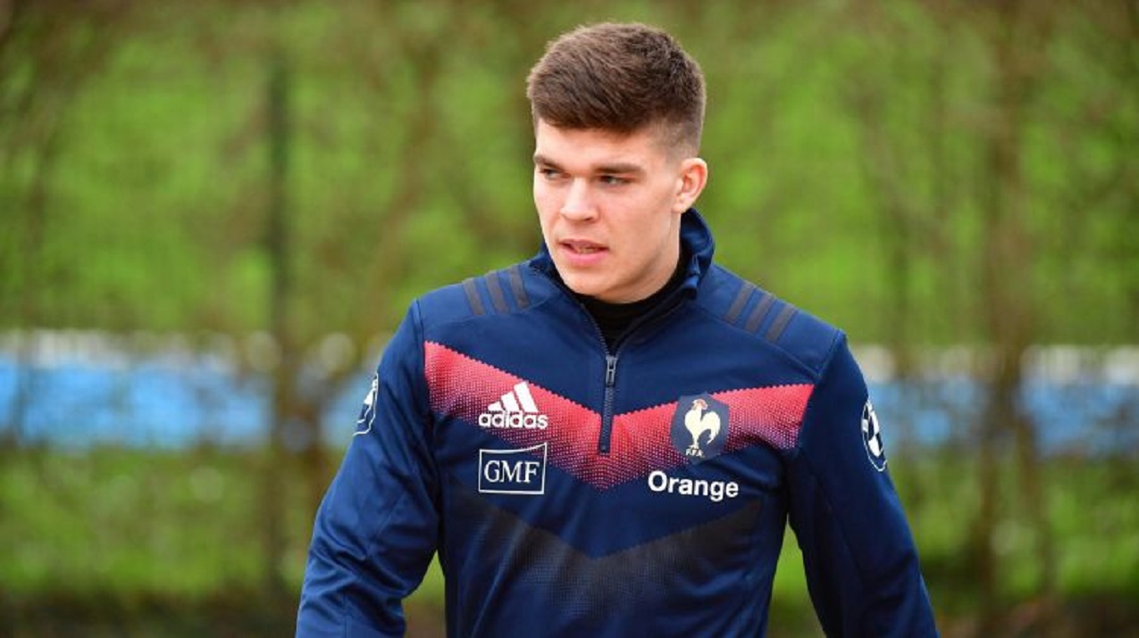 Matthieu Jalibert forfait contre l’Ecosse : Il se soigne actuellement à Saint-Raphaël