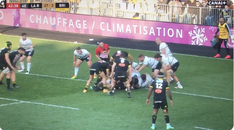 VIDÉO : Les énormes gifles de Will Skelton sur un joueur Briviste !