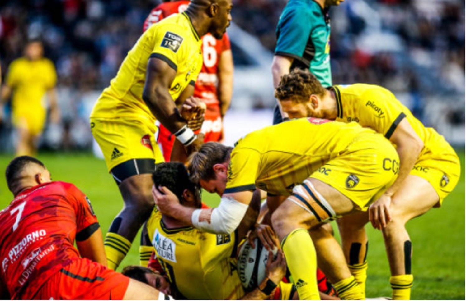 VIDEO : L’essai d’Eneriko Buliruarua contre le Rugby Club Toulonnais