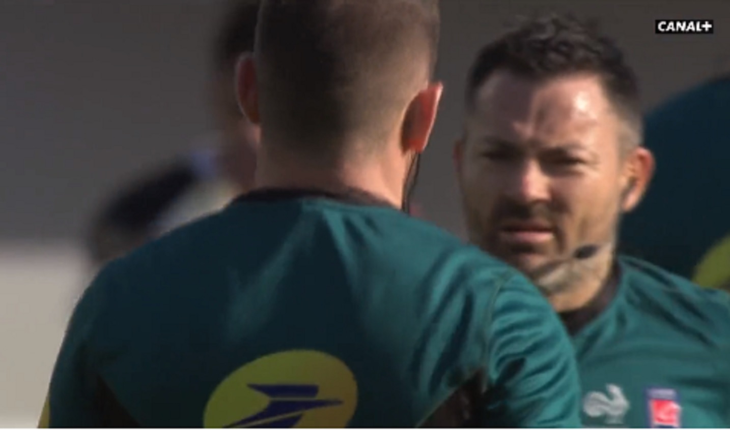 Départ surprise d’un arbitre du Top 14 : Il intègre le staff d’un club avec effet immédiat !