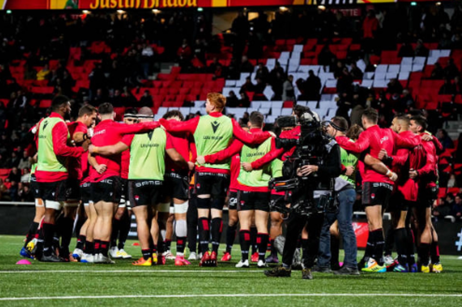 VIDEO : Les Bulls infligent un terrible 28 / 00 aux Lyonnais en 24 minutes de jeu !