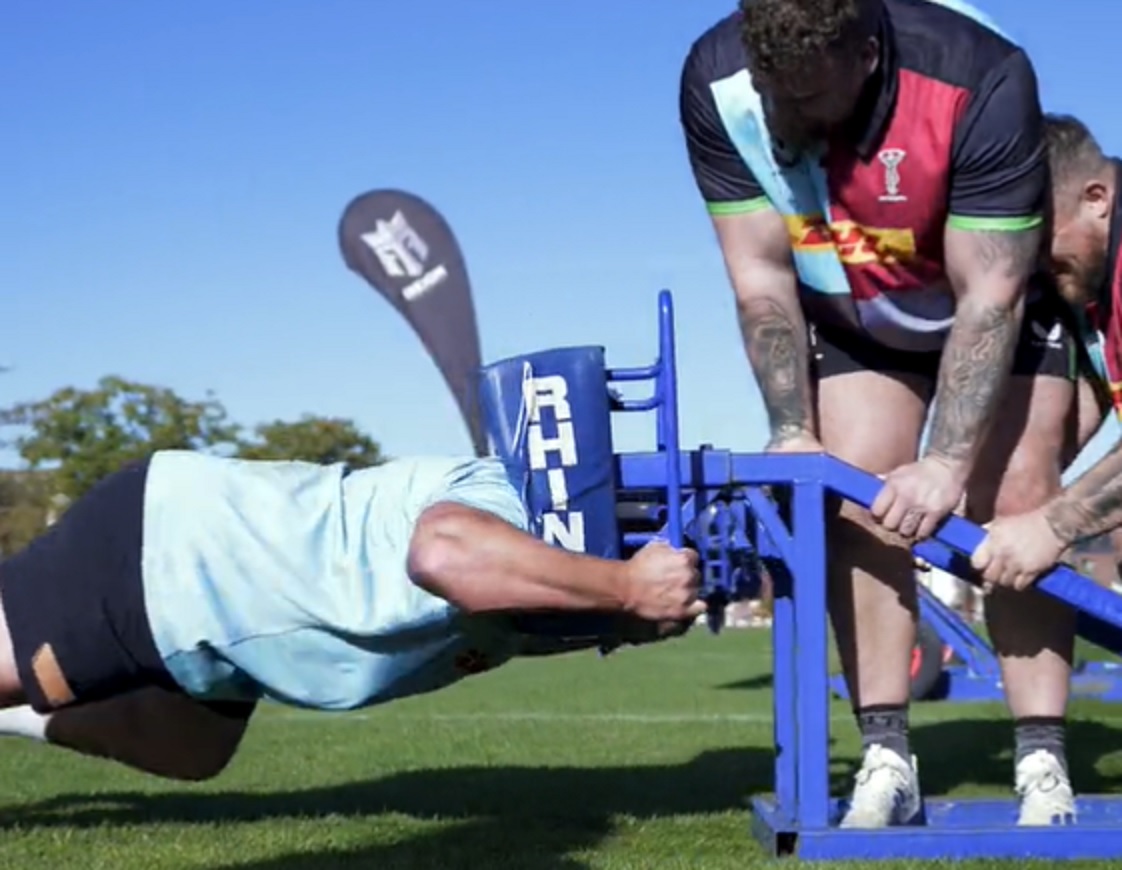 VIDEO : L’impressionnante poussée en mêlée de l’ancien Toulonnais Wilco Louw