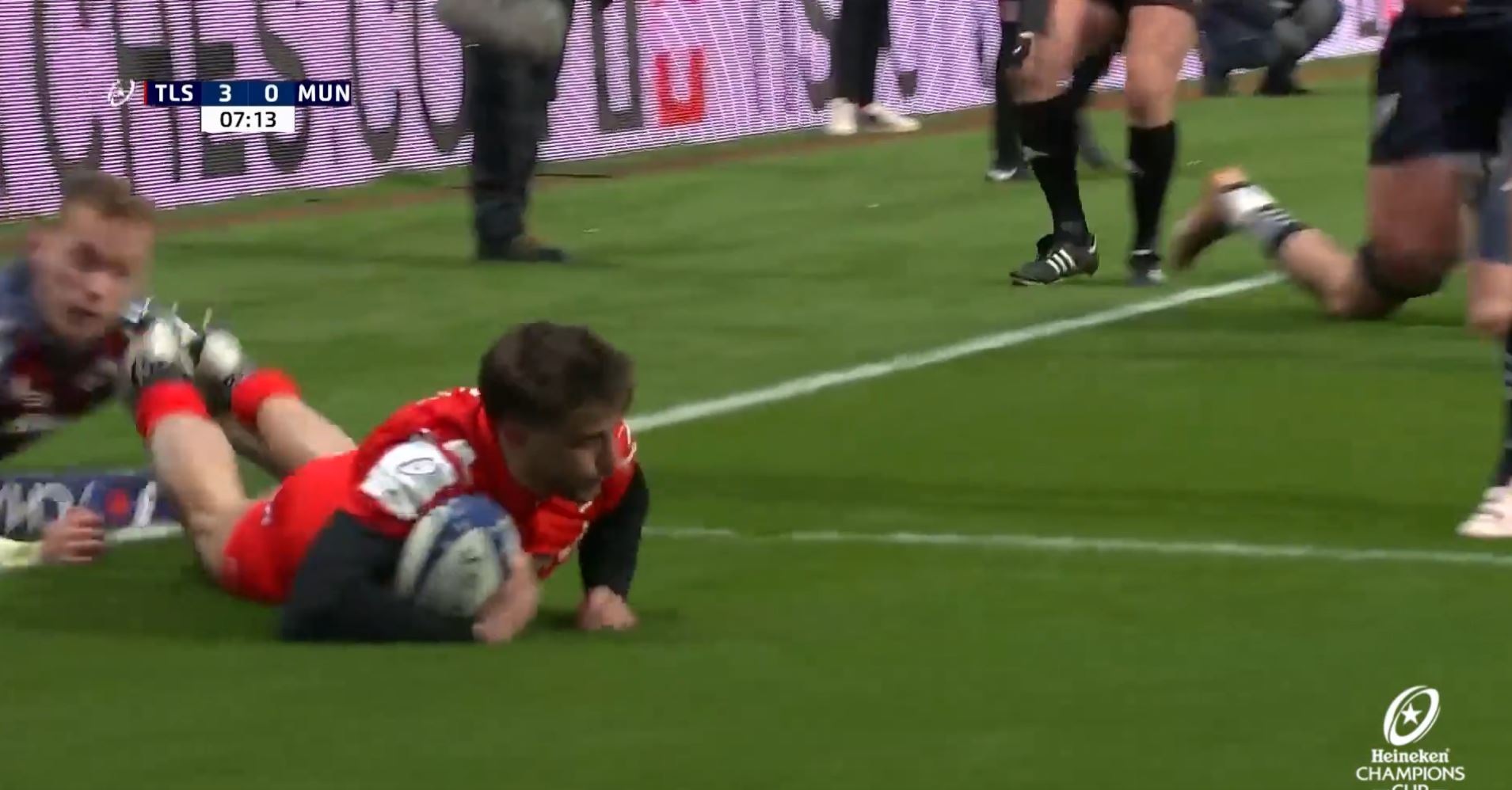 VIDEO : Le bel essai de Juan Cruz Mallía face au Munster !