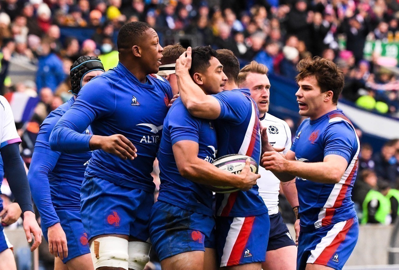 Découvrez la composition probable du XV de France pour affronter l’Ecosse !