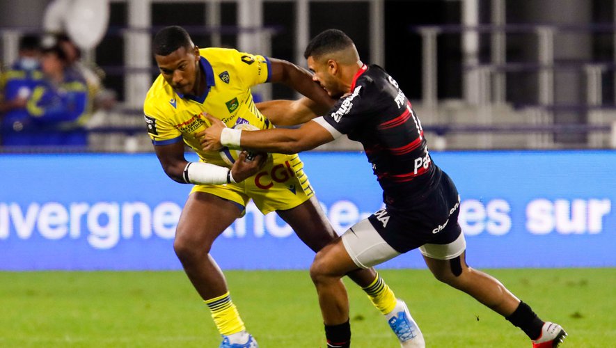 Cheikh Tiberghien explique son départ de Clermont et pointe du doigt Christophe Urios !