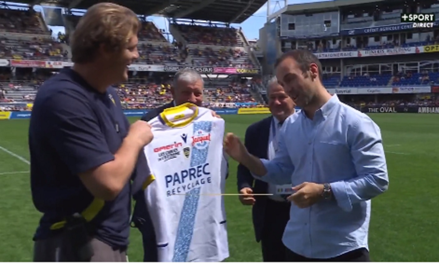 VIDEO : Morgan Parra célébré au Stade Marcel-Michelin