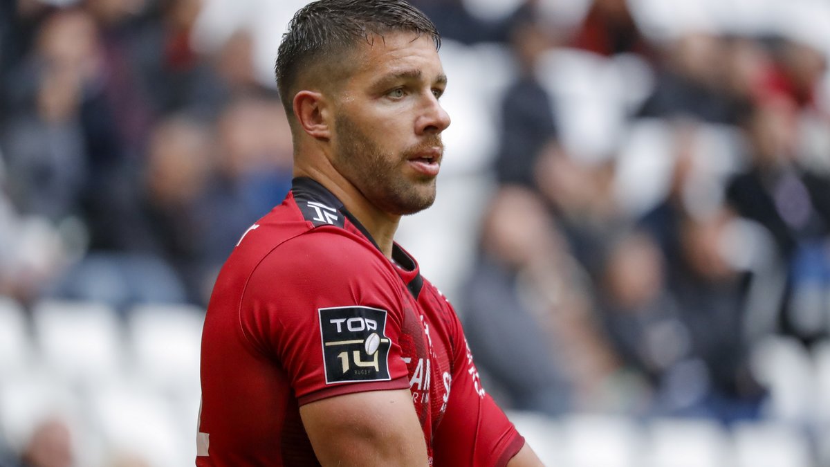 Rhys Webb est en visite dans un club Français