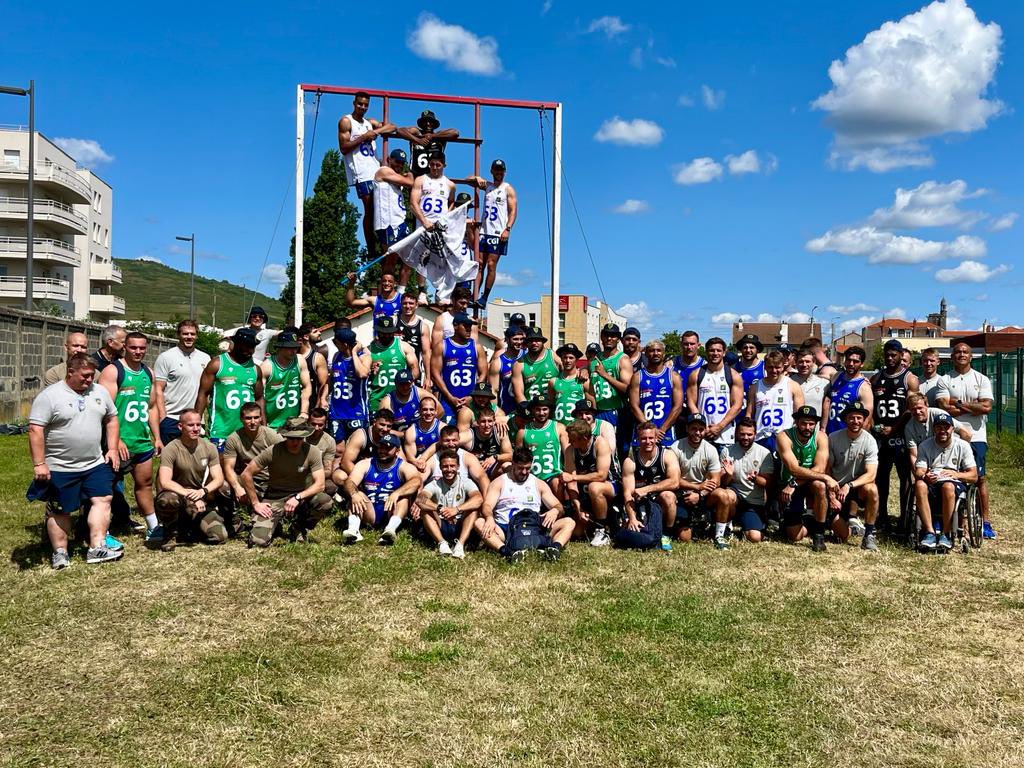 La drôle de préparation des Clermontois avec les militaires et les artisans locaux