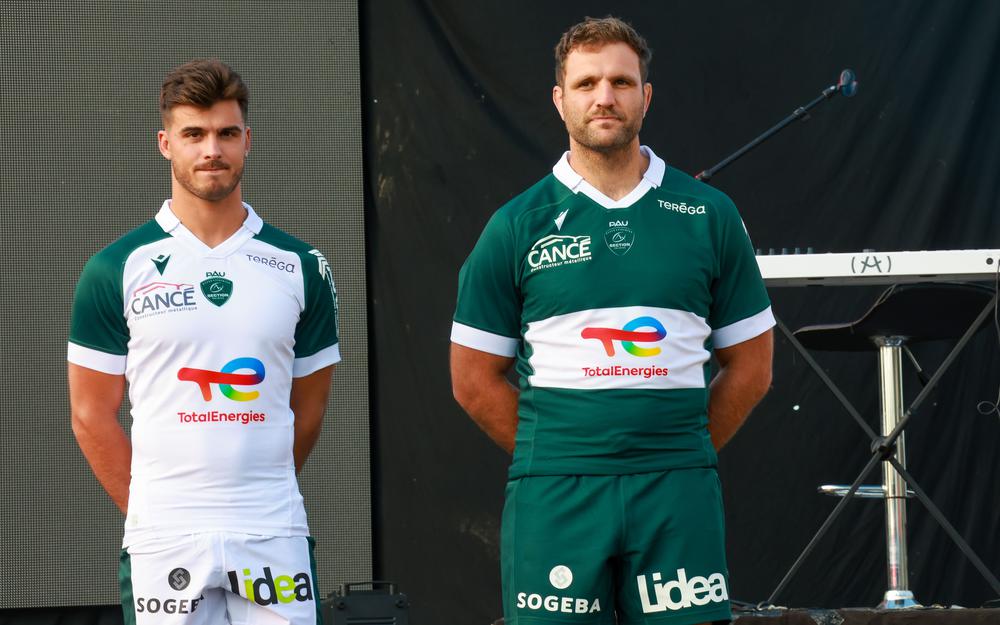 Pau présente ses nouveaux maillots : Ils sont très sobres