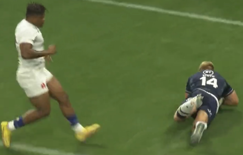 VIDEO : Le XV de France cueilli à froid avec un premier essai Écossais !