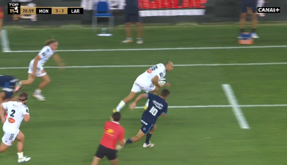 VIDEO : Le Rochelais Dillyn Leyds foudroie la défense Montpelliéraine