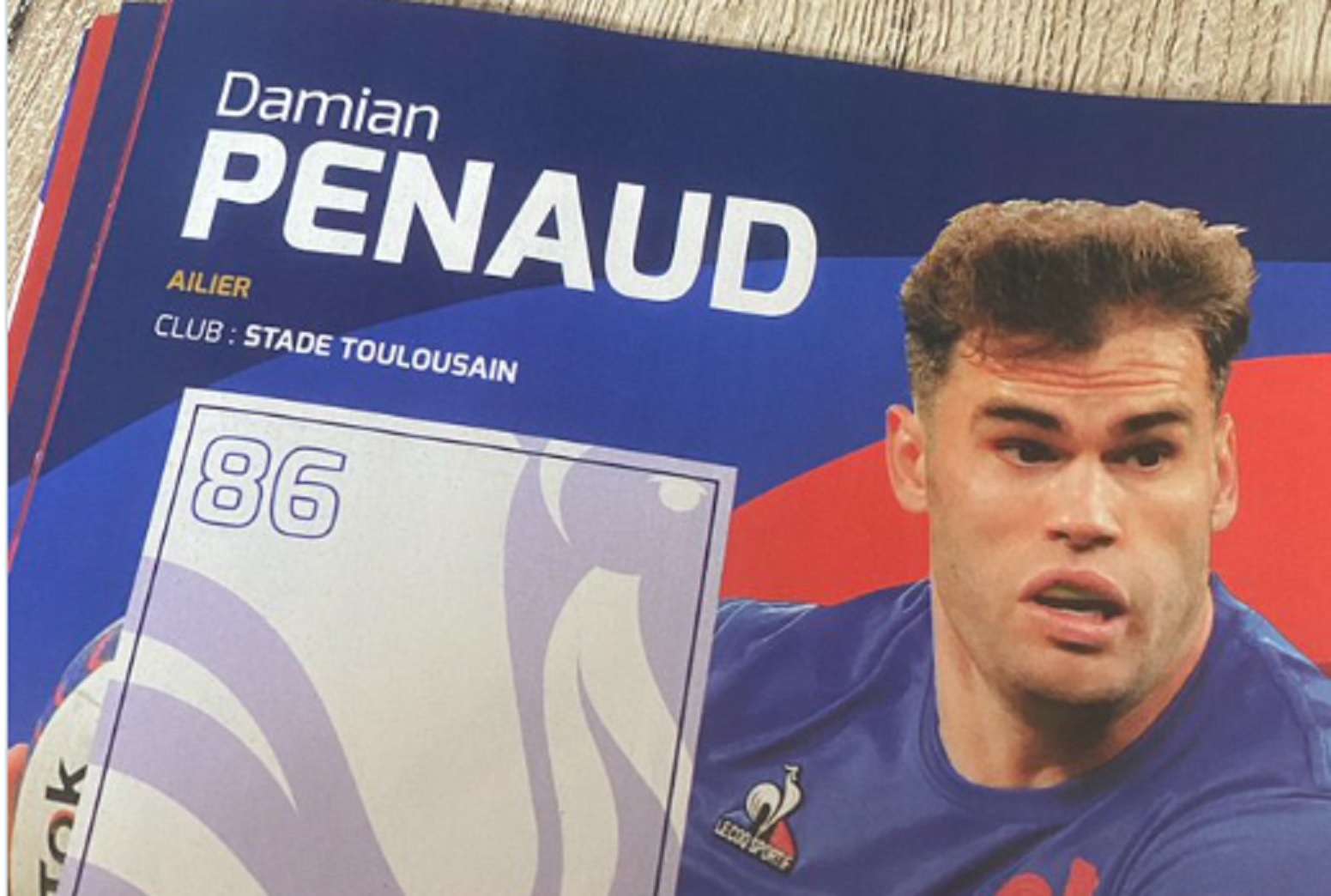 Les erreurs grotesques effectuées sur l’album Panini de l’équipe de France de rugby !