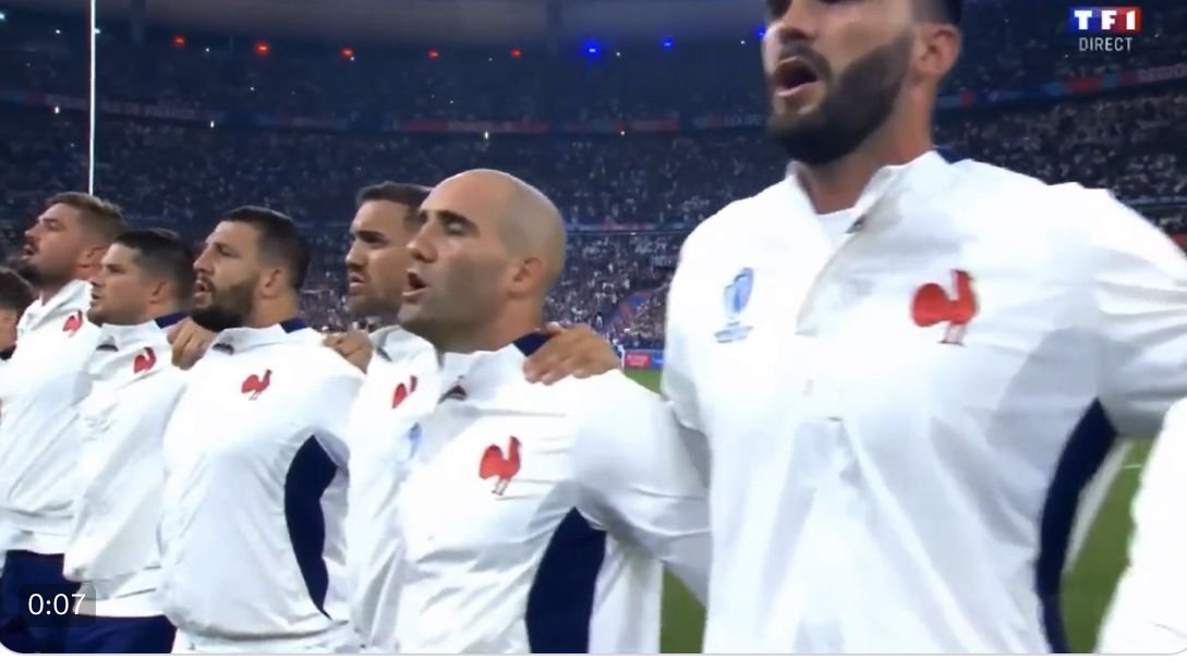VIDEO : La Marseillaise ratée au Stade de France, contre les Blacks