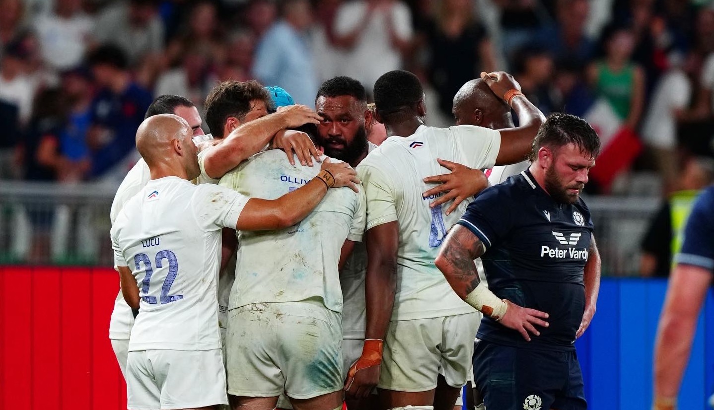 Le XV de France va jouer en blanc contre les All-Blacks !