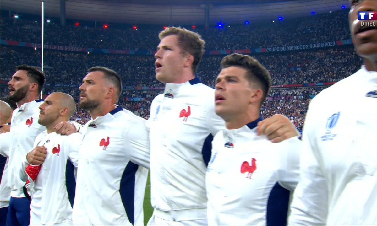 Les enfants qui ne chanteront pas les hymnes pourront tout de même assister aux matches