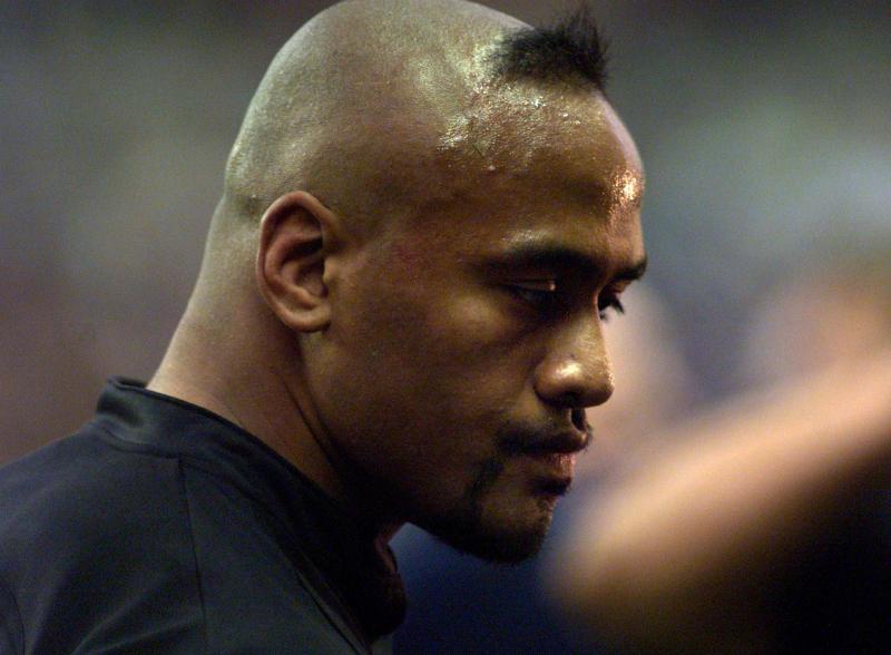 L’épouse de Jonah Lomu veut stopper la diffusion d’un documentaire