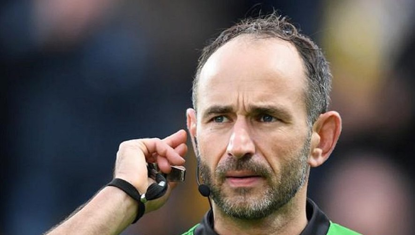 Romain Poite juge l’arbitrage de Wayne Barnes !