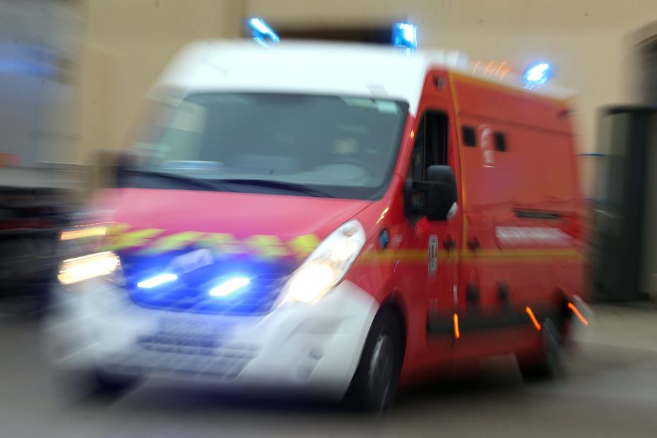 Plusieurs joueurs et supporters évacués par les pompiers après de terribles bagarres !