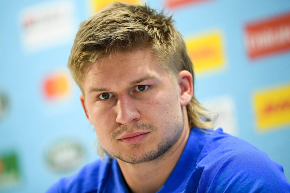 Castres titularise Jack Goodhue, Clermont aligne Anthony Belleau