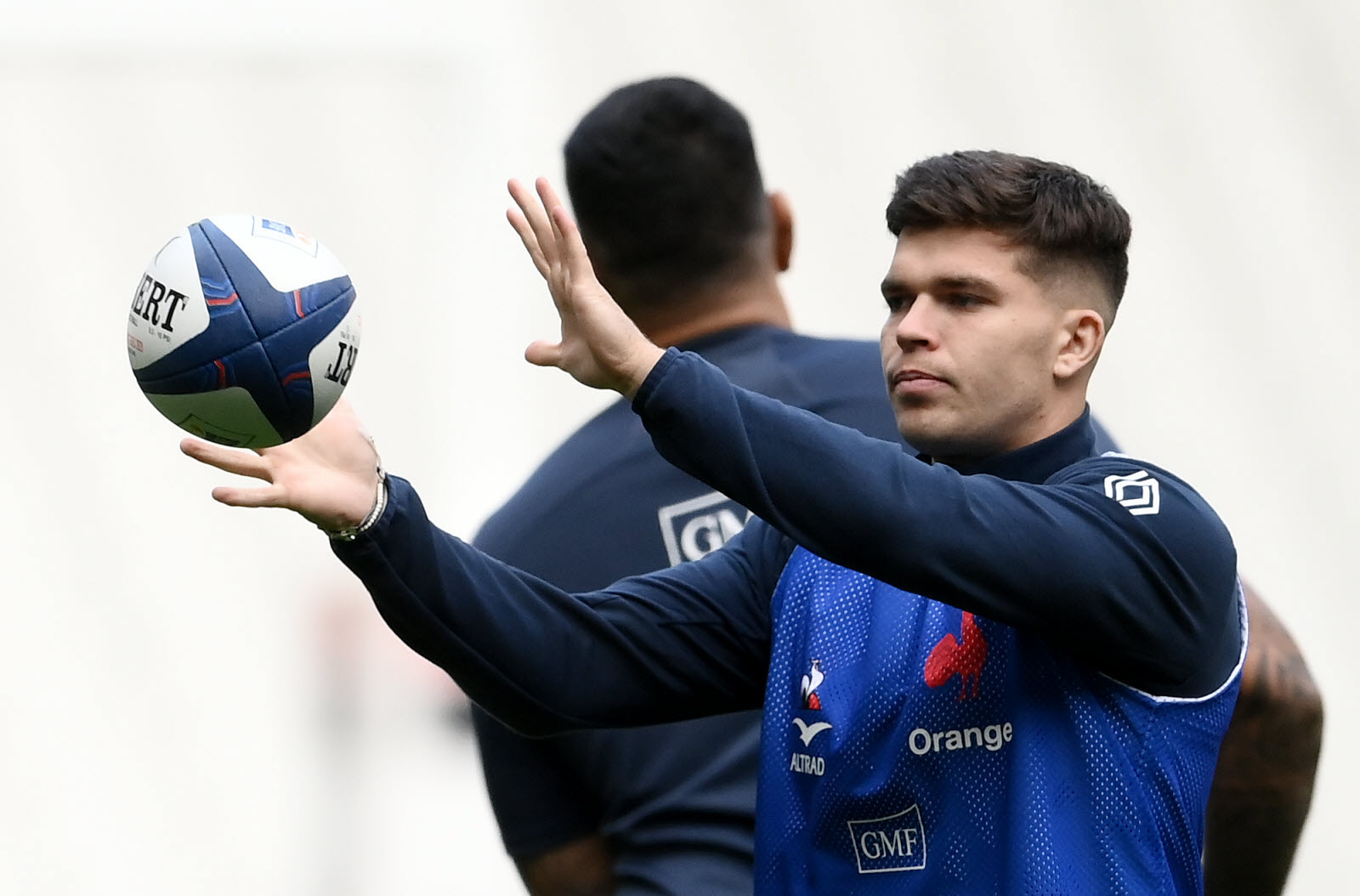 Matthieu Jalibert ménagé avec le XV de France : Découvrez les dernières informations !