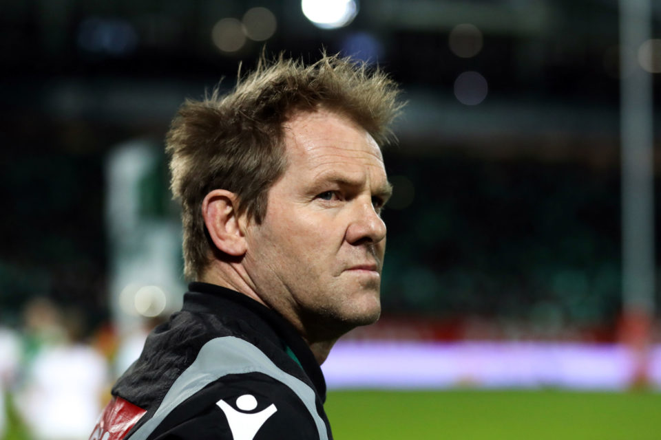 Simon Mannix toujours pas payé à Biarritz !