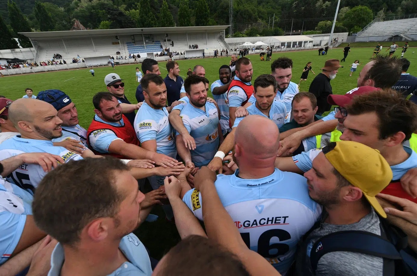 En deuil, le club de Vienne joue sa saison ce dimanche : Explications !