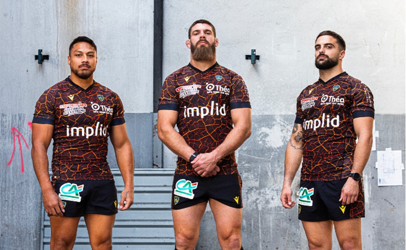 INSOLITE – Découvrez le nouveau maillot volcanique de Clermont !