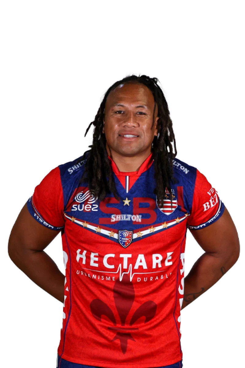 Taleta Tupuola accusé de violences conjugales et mis à pied !