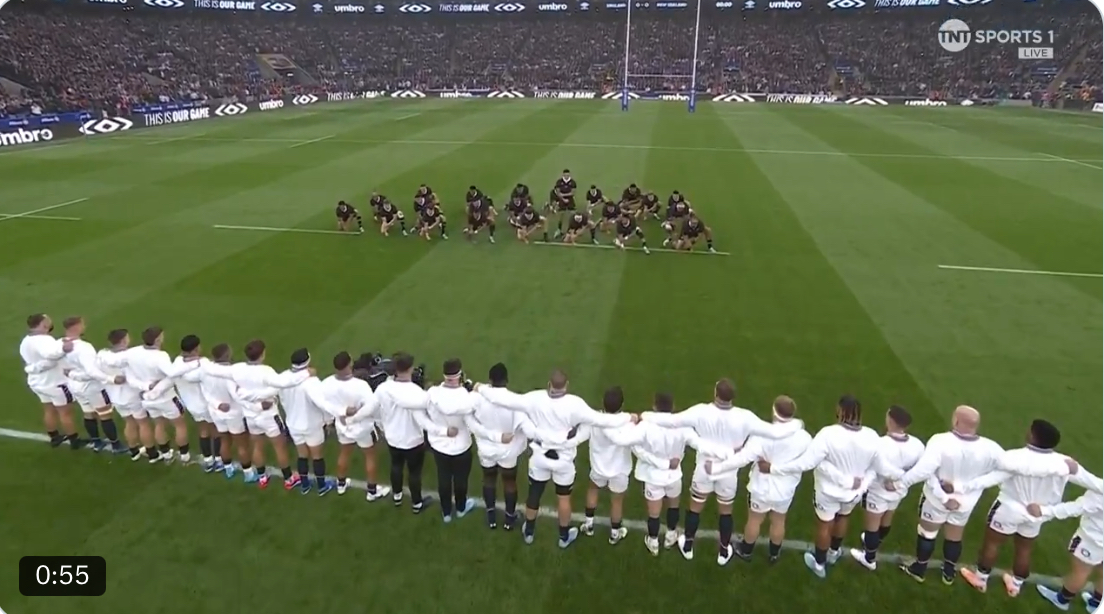 VIDEO : Le Haka très tendu des All-Blacks à Twickenham, contre l’Angleterre !