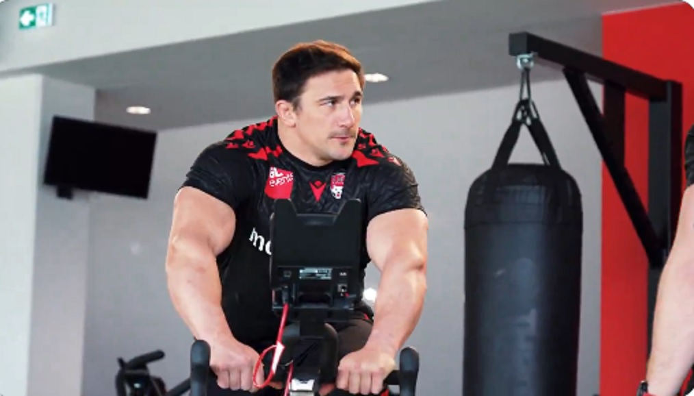 VIDEO : Les premiers pas de Camille Chat au LOU Rugby !